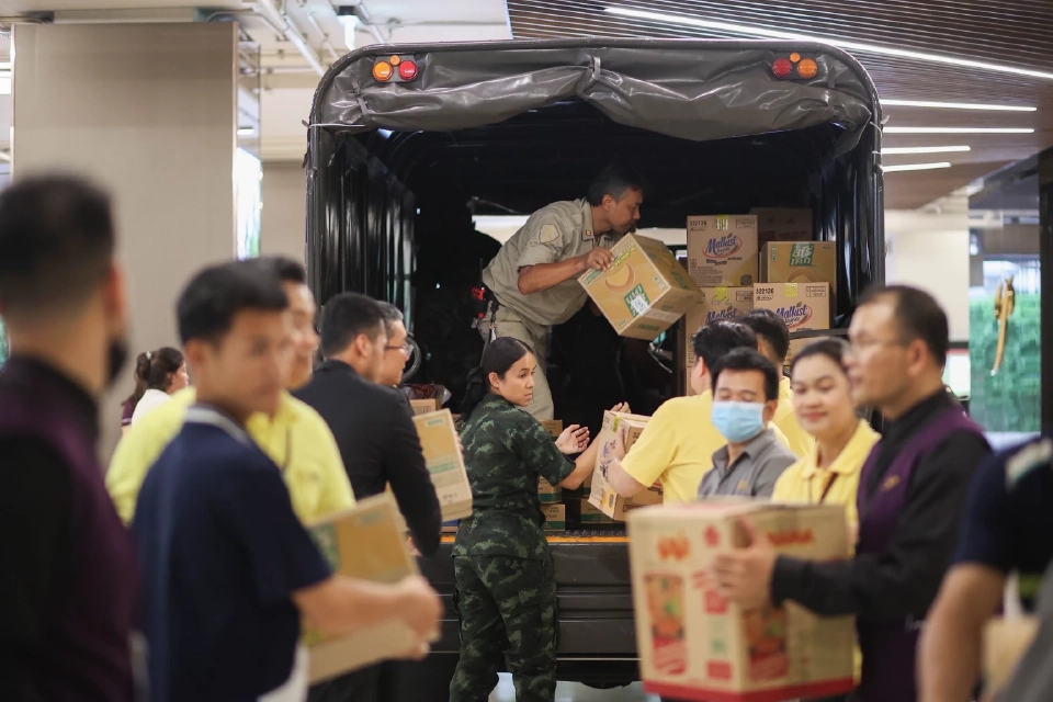 สยามรวมใจ ไทยช่วยไทย มอบสิ่งของช่วยเหลือชายแดน