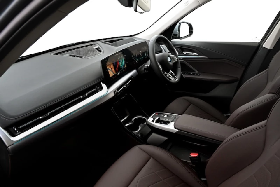 BMW iX1 eDrive20L M Sport
