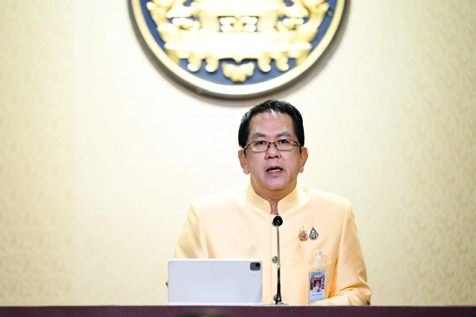 นายจิรายุ ห่วงทรัพย์ โฆษกประจำสำนักนายกรัฐมนตรี