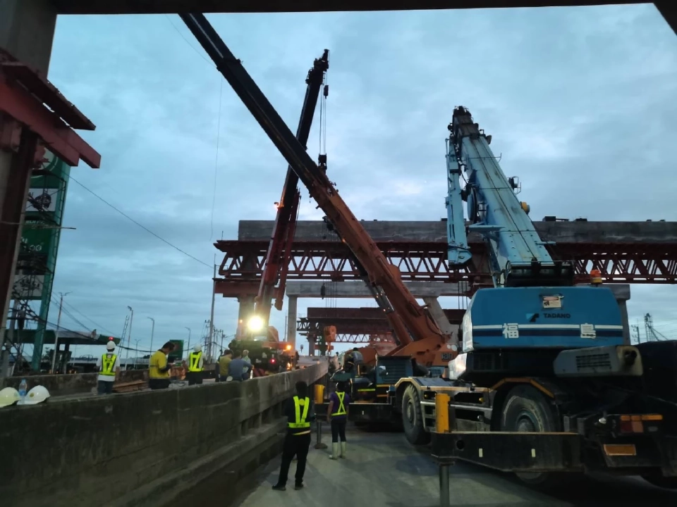 ถนนพระราม 2