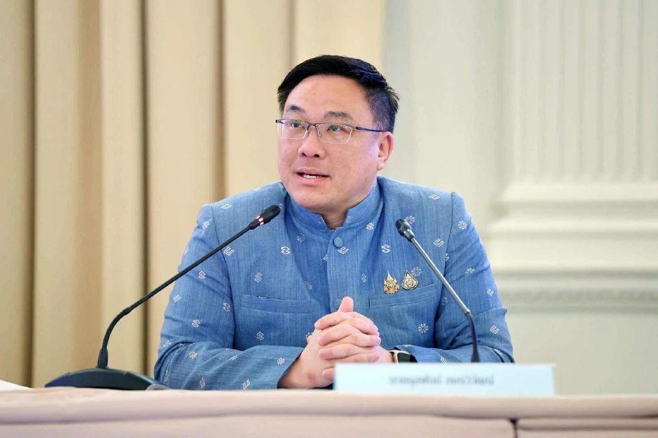 นายจุลพันธ์ อมรวิวัฒน์ รัฐมนตรีช่วยว่าการกระทรวงการคลัง 