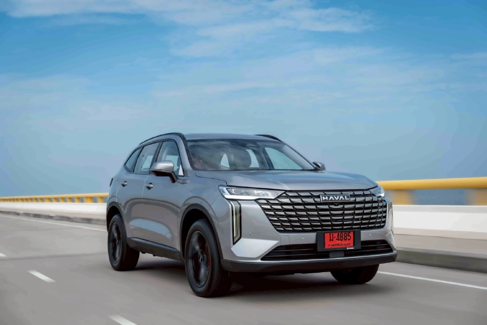 รถปลั๊กอินไฮบริด (PHEV)