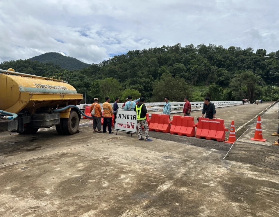 พายุคาจิกิถล่ม แม่ฮ่องสอน ถนนขาด 2 สาย “ทางหลวงชนบท” เร่งติดตั้งสะพานเบลีย์