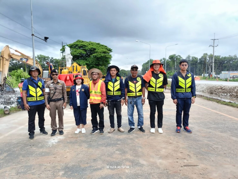 คานสะพานร่วงทับรถบรรทุก จันทบุรี “ทางหลวง” เคลียร์พื้นที่เปิดให้บริการปกติ