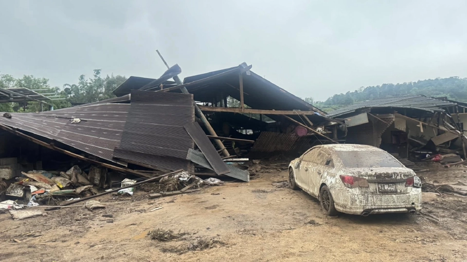 เหตุน้ำป่าไหลหลาก ดินสไลด์บ้านปางอุ๋ง แม่แจ่ม เสียชีวิต 4 ราย สูญหาย 5 