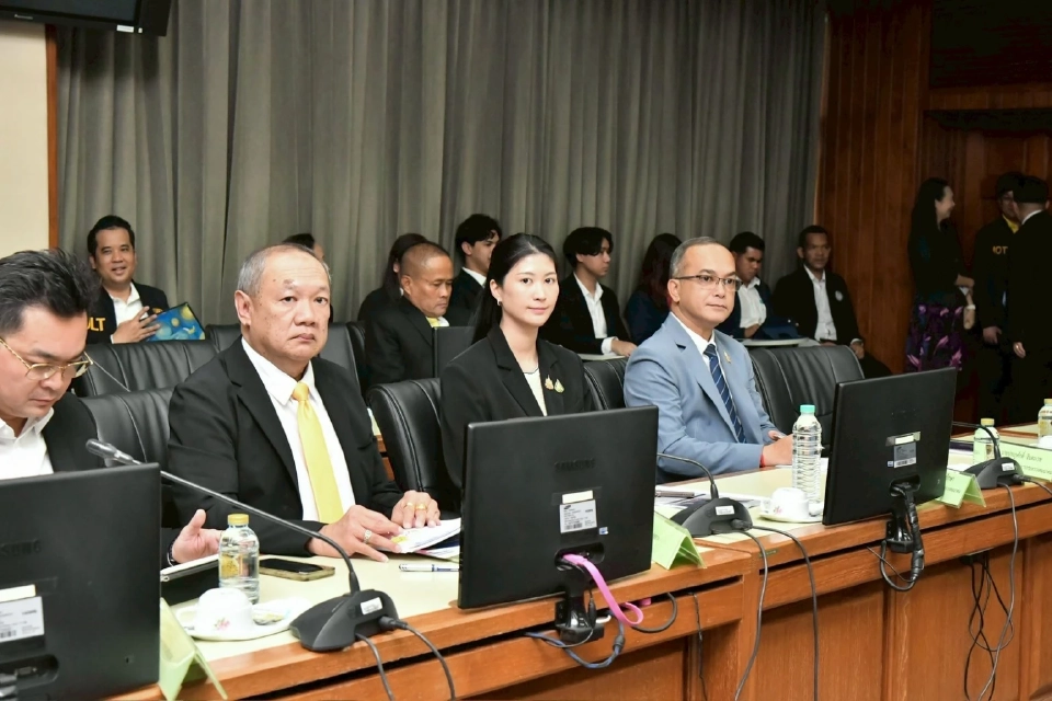 “สุริยะ” ตั้งเป้า 100% ก.ย.นี้ เบิกจ่ายงบลงทุนปี 68 แตะ 1.27 แสนล้าน