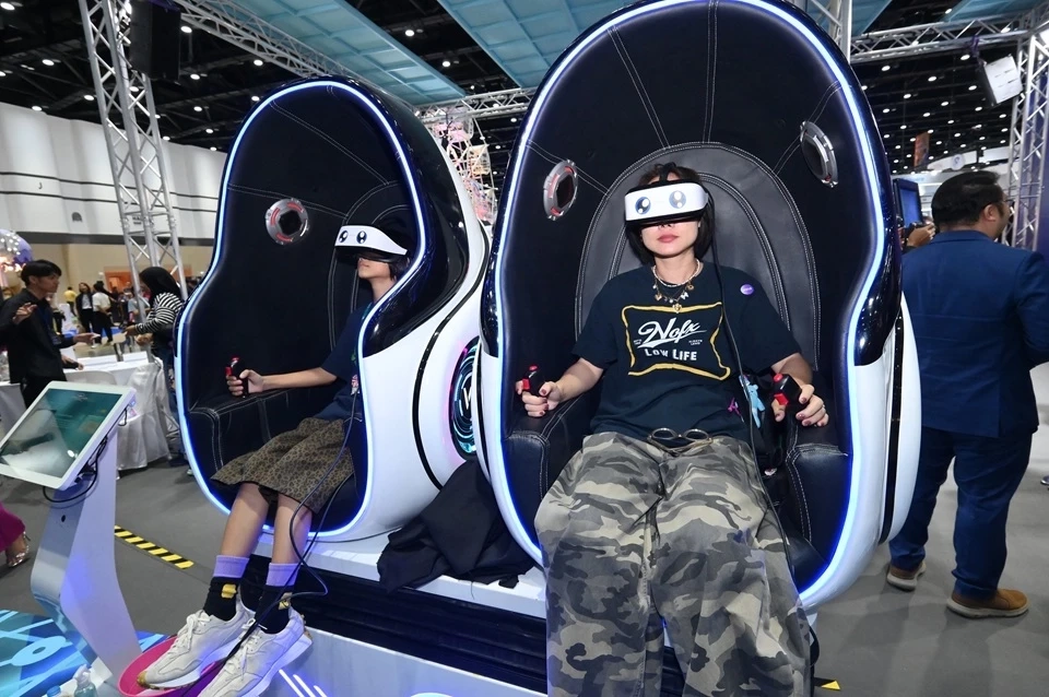 วันแรกคึกคัก “อว.แฟร์  – มหกรรมวิทย์” เด็ก-เยาวชนแห่ชม 7 สิ่งมหัศจรรย์