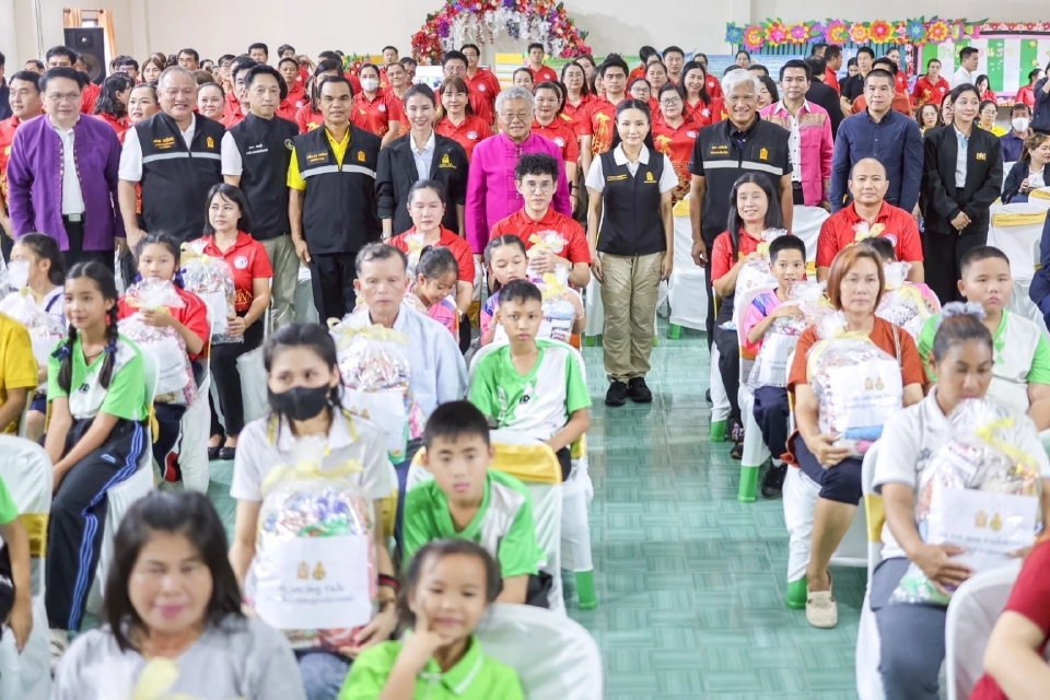 2 กระทรวง “ศึกษาฯ-เกษตรฯ ” จับมือ ฟื้นฟูโรงเรียน จ.พะเยา เสียหายจากพายุ