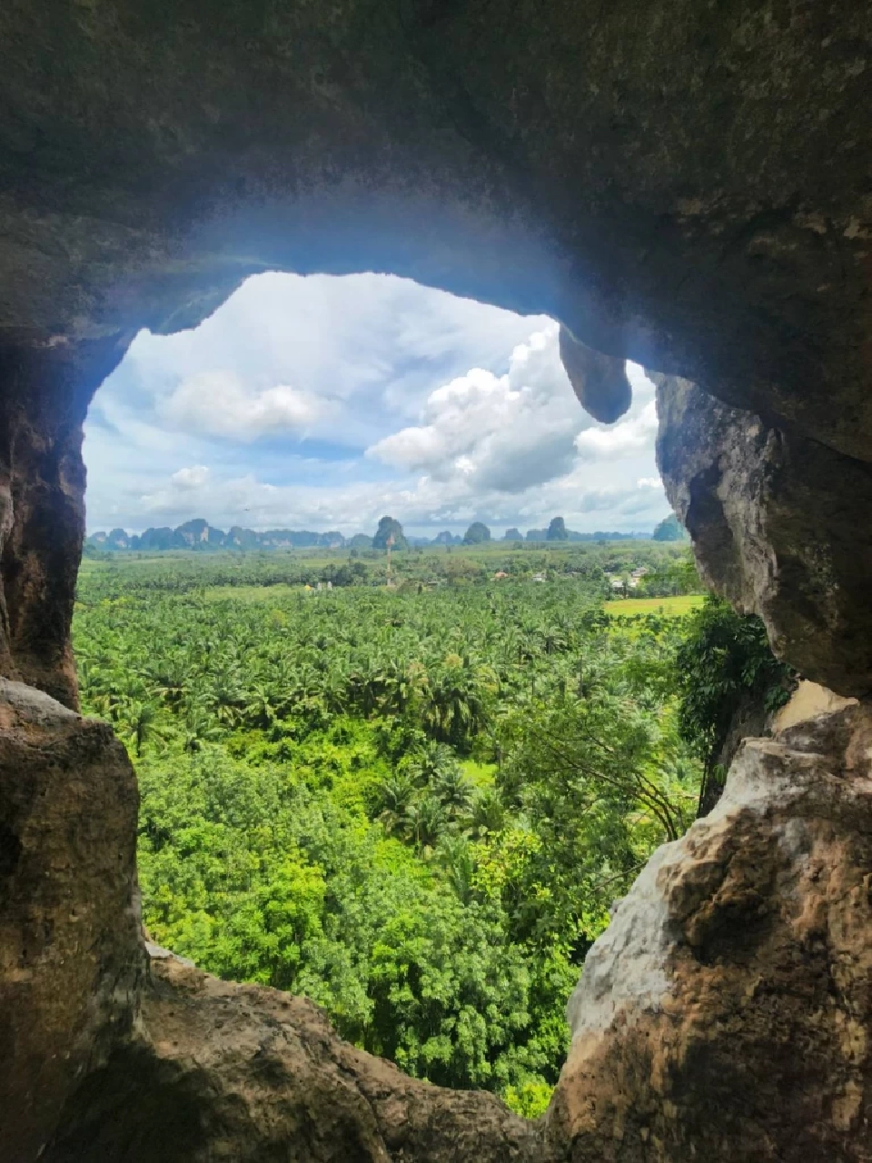 เปิดพิกัด เที่ยวกระบี่ ท่องอ่าวพังงา ตามรอย “Jurassic World”