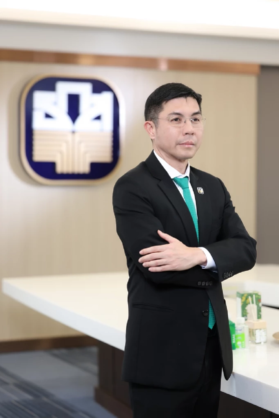 นายฉัตรชัย ศิริไล ผู้จัดการธนาคารเพื่อการเกษตรและสหกรณ์การเกษตร (ธ.ก.ส.)