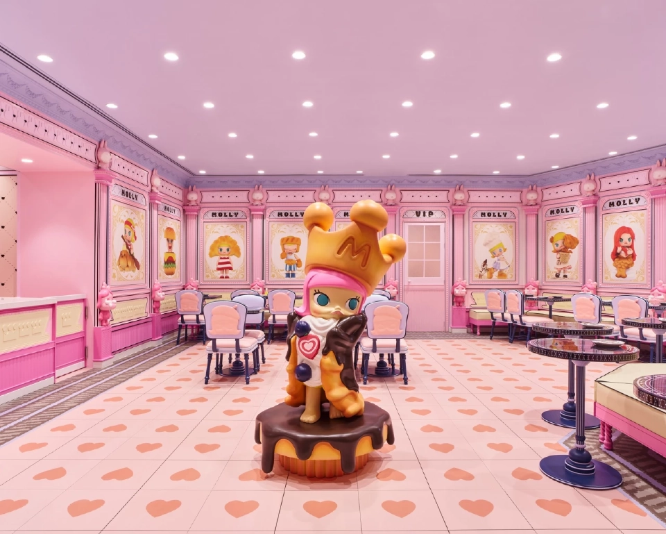 ครั้งแรกในโลกของ POP MART CAFÉ (outside China) 