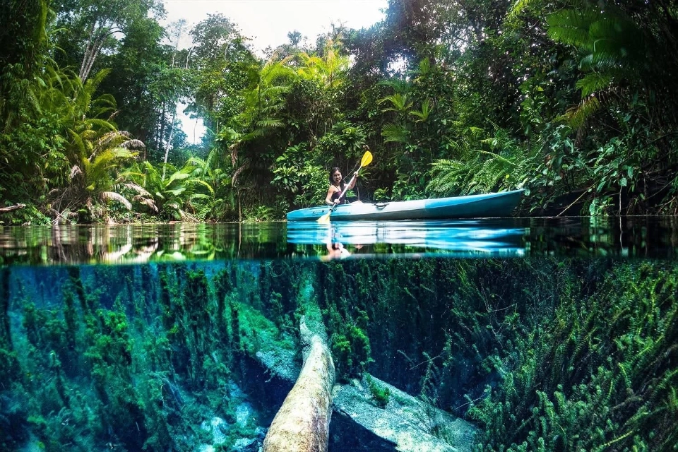 เปิดพิกัด เที่ยวกระบี่ ท่องอ่าวพังงา ตามรอย “Jurassic World”