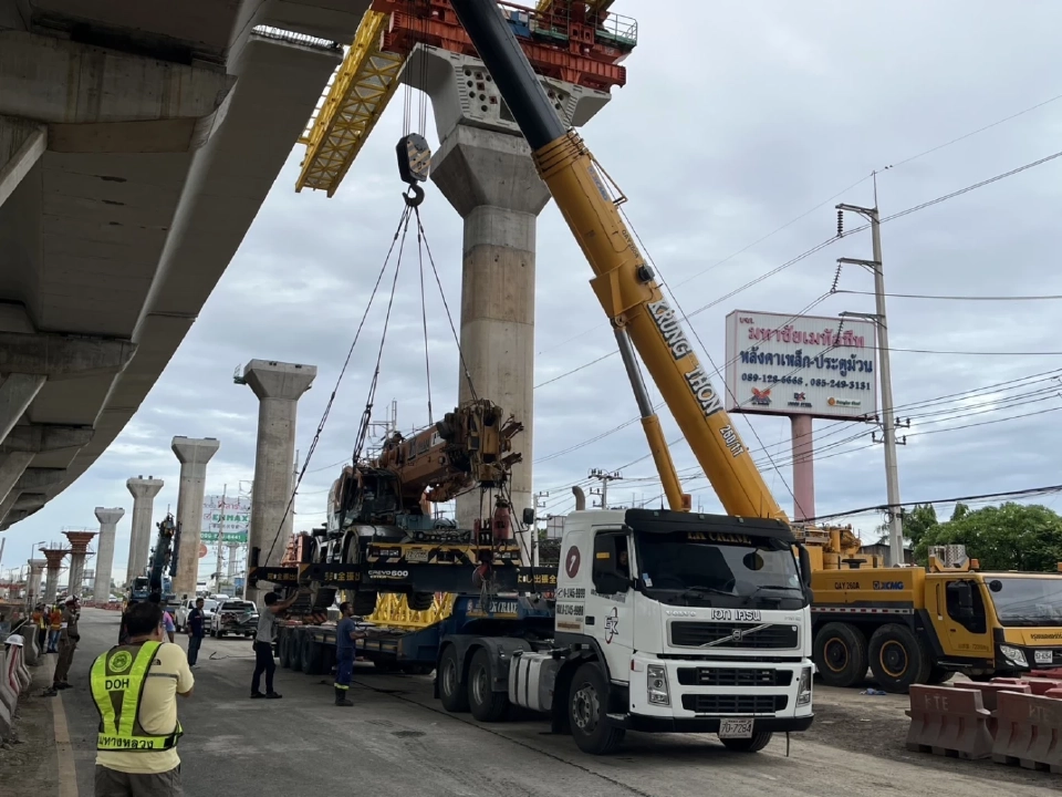 พระราม 2 อุบัติเหตุรถเครนพลิกคว่ำ กรมทางหลวง เร่งเปิดจราจร สั่งหยุดงาน 3 วัน