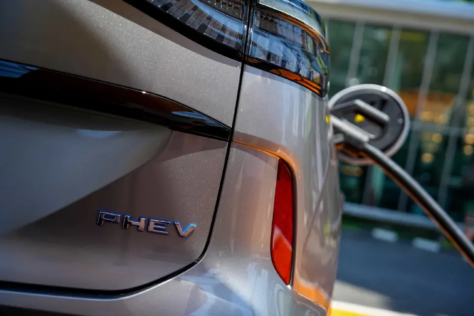 GWM HAVAL H6 PHEV เปิดฟีเจอร์สุดล้ำ V2L เปลี่ยนรถเป็น Power Bank 