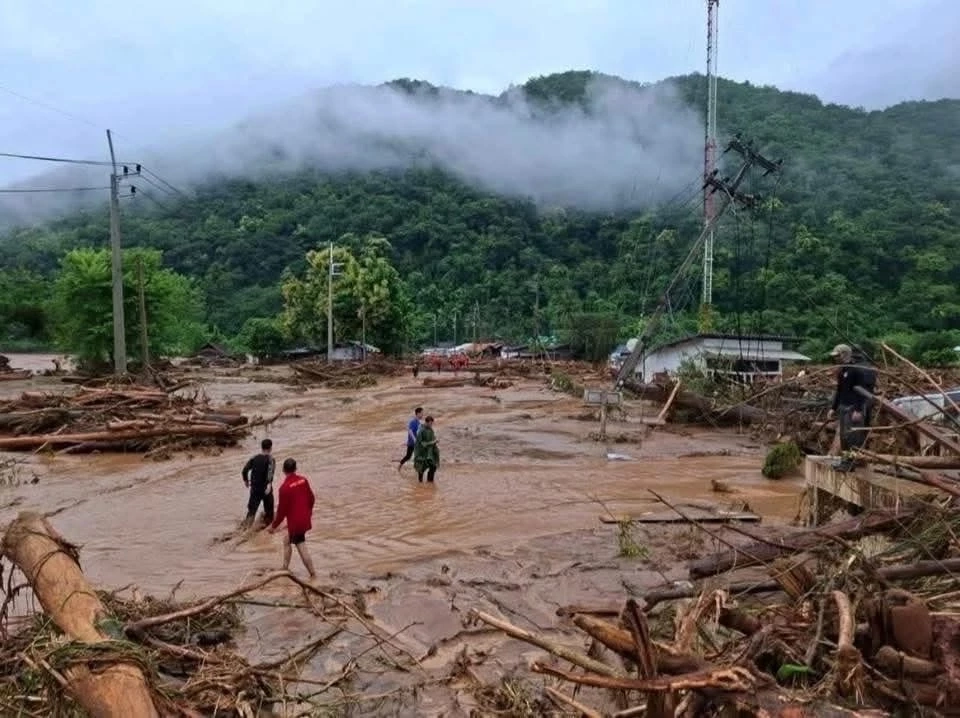 น้ำท่วมแม่แจ่ม 