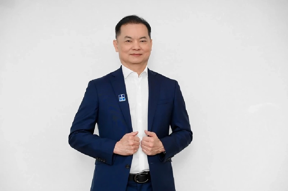 นายอนันต์กร อมรวาที นายกสมาคมธุรกิจรับสร้างบ้าน