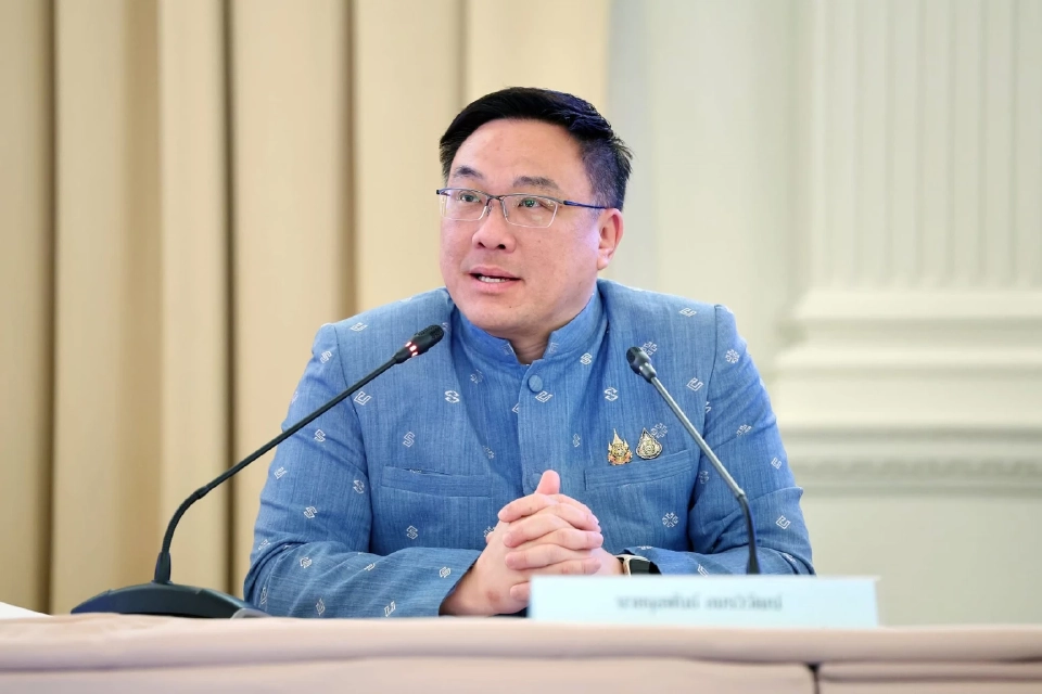 นายจุลพันธ์ อมรวิวัฒน์ รัฐมนตรีช่วยว่าการกระทรวงการคลัง