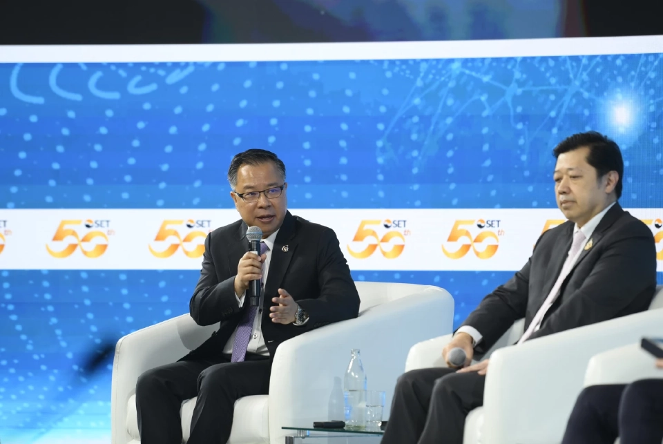 นฤตม์ เทอดสถีรศักดิ์ เลขาธิการคณะกรรมการส่งเสริมการลงทุน (บีโอไอ) 