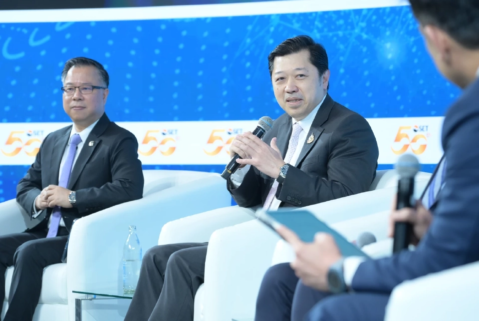 ศุภชัย เจียรวนนท์ ประธานคณะผู้บริหาร เครือเจริญโภคภัณฑ์