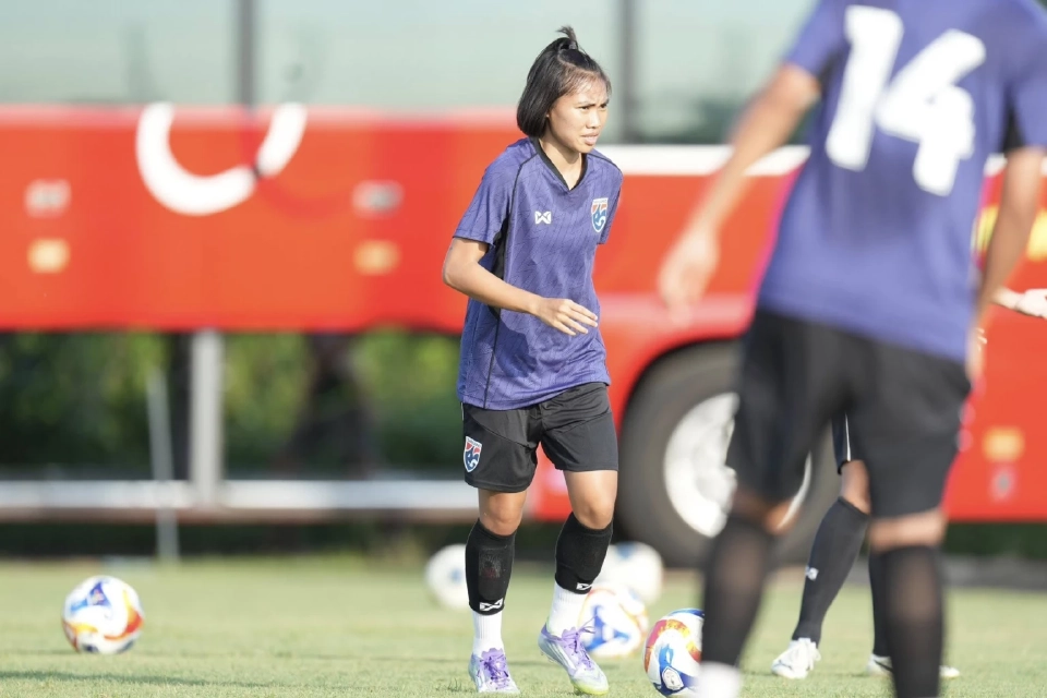 ดูบอลสด ฟุตบอลหญิงทีมชาติไทยลุยศึกชิงแชมป์อาเซียน 2025