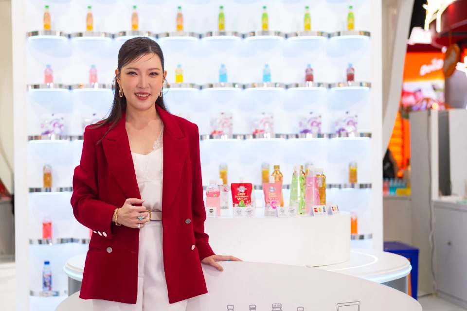 นางสาวปิยจิต รักอริยะพงศ์