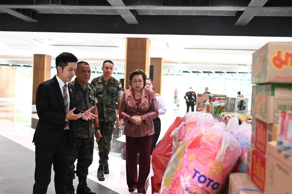 'วิพุธ ศรีวะอุไร' ประธานสภา กทม. คนใหม่ ส่งกำลังใจทหารแนวหน้าชายแดน