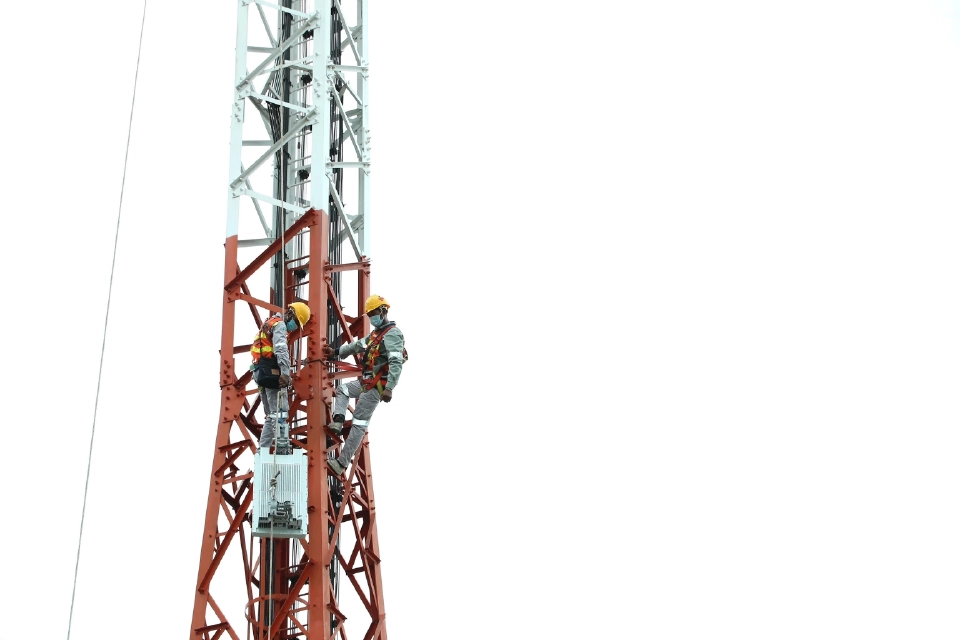 AIS-ไทยคม เสริมโครงข่ายหนุนภารกิจความมั่นคงชายแดนไทย-กัมพูชา