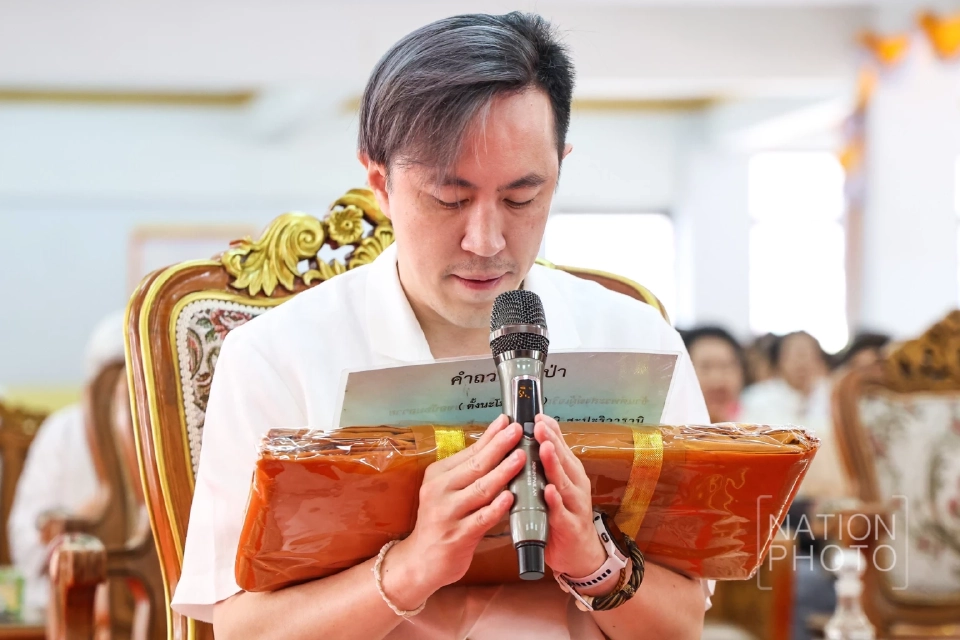 "เครือเนชั่น"ทอดผ้าป่าสามัคคีสร้างโกเมศไตรรัตนเจดีย์ ปทุมธานี