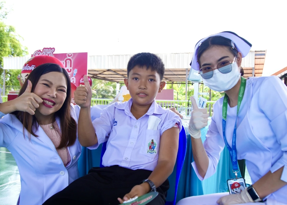 'ดีไลท์' จับมือ รพ.รวมใจรักษ์ มอบวัคซีนไข้หวัดใหญ่ฟรี เสริมภูมิคุ้มกัน