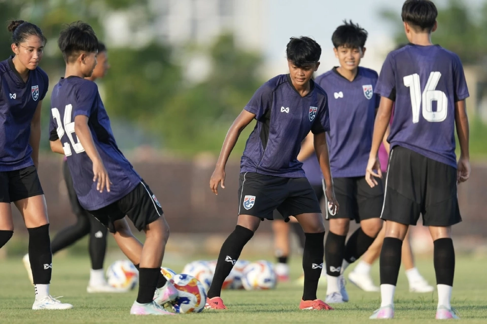 ดูบอลสด ฟุตบอลหญิงทีมชาติไทยลุยศึกชิงแชมป์อาเซียน 2025