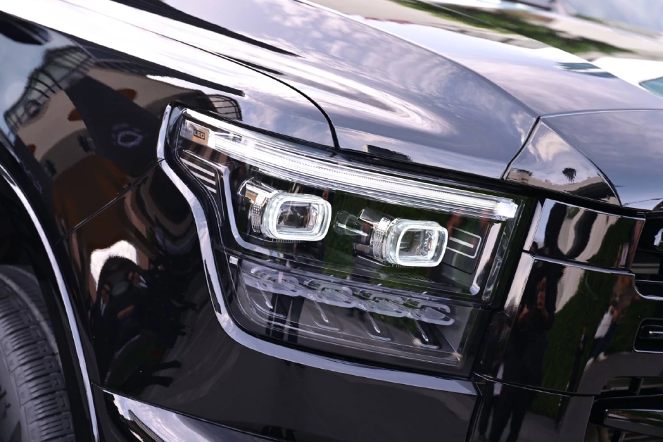 NEW GWM TANK 500 DIESEL รุ่น Black Warrior มาตรฐานใหม่ SUV Premium  7 ที่นั่ง