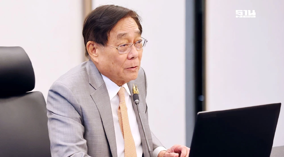 นายพิชัย ชุณหวชิร รองนายกรัฐมนตรี และรัฐมนตรีว่าการกระทรวงการคลัง