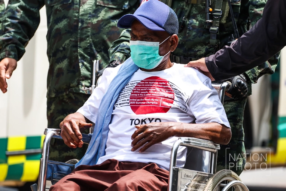 ไทยส่งตัว 2 ทหารกัมพูชากลับบ้าน สาบานไม่หวนรบกับไทยอีก