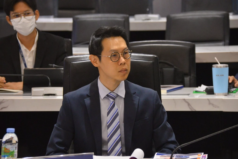 "ทวี สอดส่อง รมว.ยุติธรรม' ประชุมคณะกรรมการกองทุนยุติธรรม ครั้งที่ 4/2568