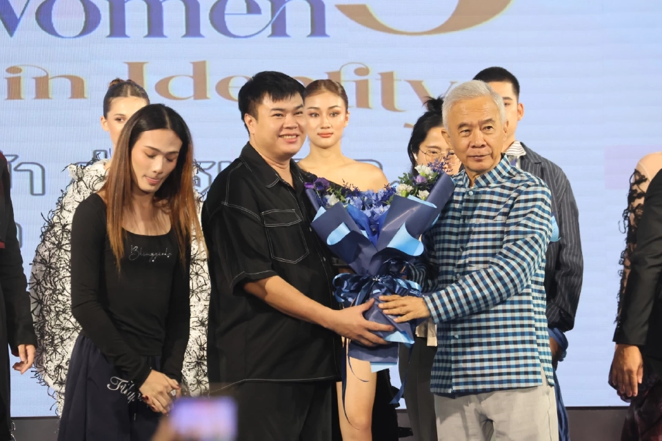 “สุวัจน์”เปิดงานวันผ้าไทยหัวหิน ดันสู่ Soft Power ฟื้นท่องเที่ยว–ส่งออก