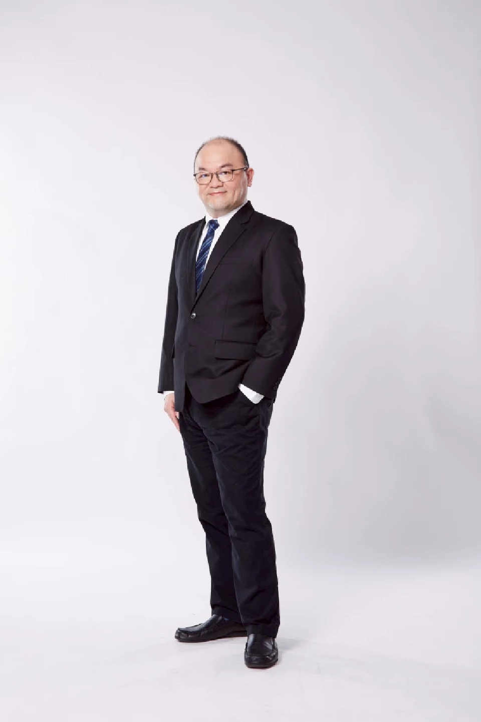 ประพันธ์ศักดิ์ รักษ์ไชยวรรณ