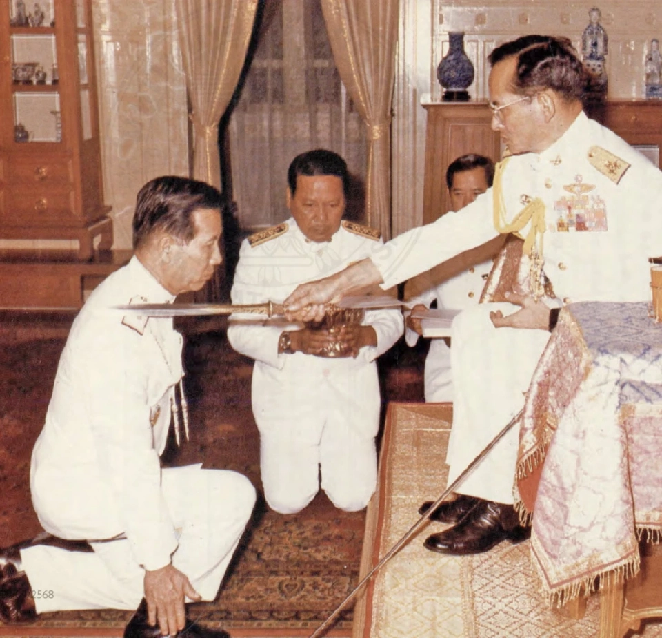 ตชด.กับงานจุดเทียนส่องสว่างที่กลางป่า