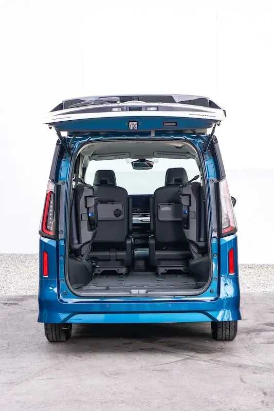 รีวิว Nissan Serena C28 e-POWER