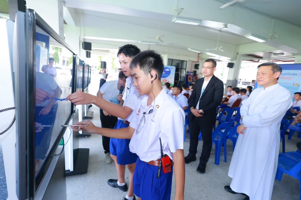 'สสส.' จับมือ 'เซนต์คาเบรียล' จัดนิทรรศการเตือนภัยบุหรี่ไฟฟ้า