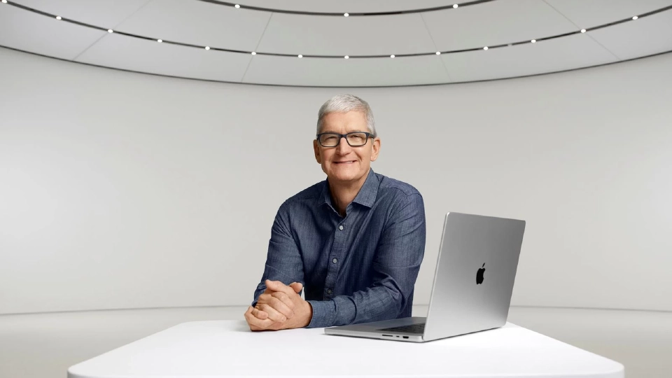 Tim Cook นั่งเก้าอี้ซีอีโอ Apple แซง Steve Jobs อย่างเป็นทางการ