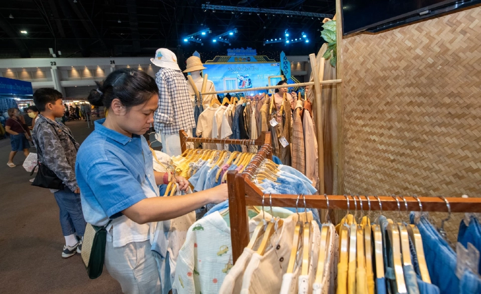 ไทยเบฟ ร่วมงาน “ศิลปาชีพประทีปไทย OTOP ก้าวไกลด้วยพระบารมี 2568” หนุนเศรษฐกิจฐานราก