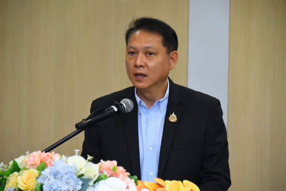 นายยุทธนา พูลพิพัฒน์ รองอธิบดีกรมศุลกากร 