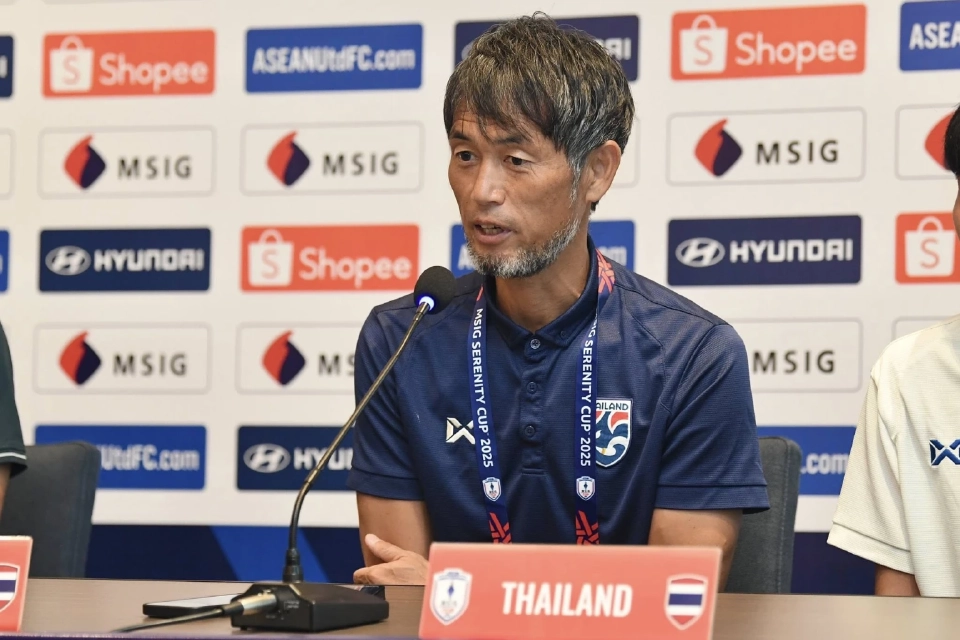“ฟูโตชิ อิเคดะ” หัวหน้าผู้ฝึกสอนฟุตบอลหญิงทีมชาติไทย 