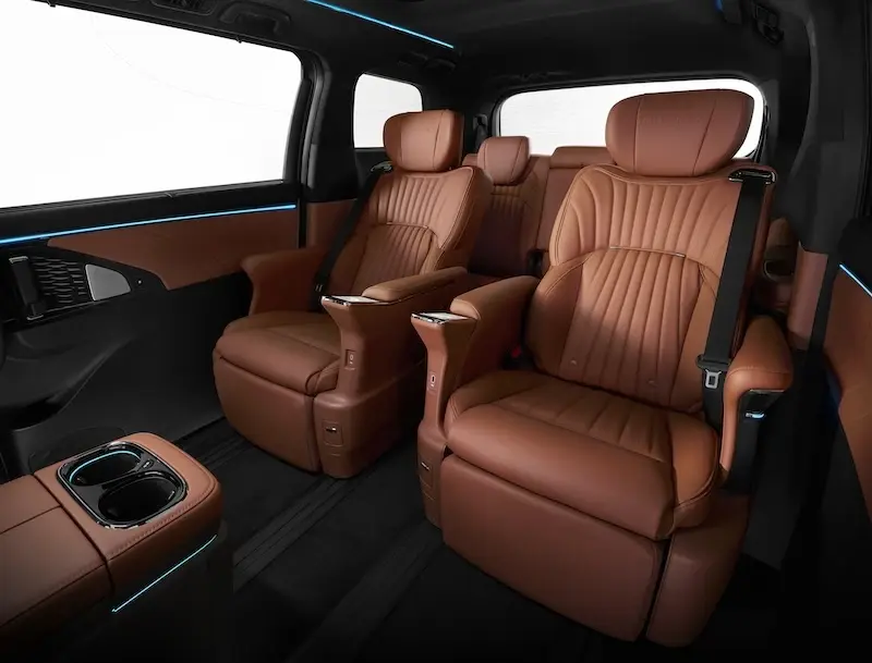 GAC M8 PHEV  ราคา 2.499 ล้านบาท