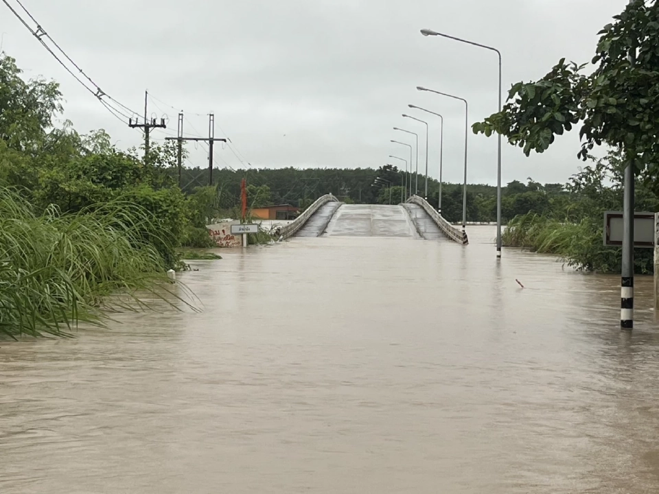 1 ส.ค.2568 อัพเดตสถานการณ์น้ำท่วม “ทางหลวง-ทางหลวงชนบท” ปิด 17 เส้นทาง งดสัญจรชั่วคราว