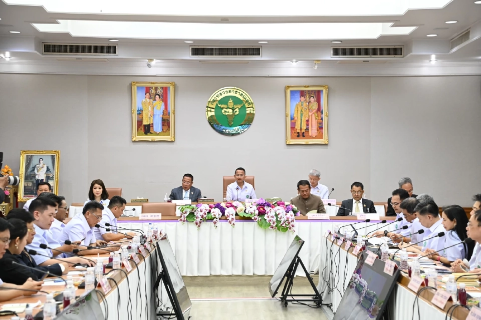 สธ.-อว. จับมือพัฒนา AI การแพทย์ ใช้เทคโนโลยีอวกาศฯ เพิ่มความแม่นยำ