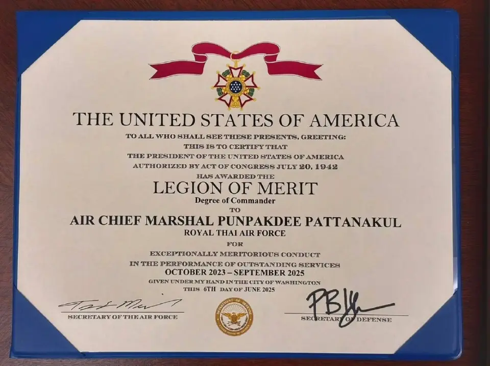 ผบ.ทอ.เยือนเพนตากอน รับเครื่องอิสริยาภรณ์สูงสุด Legion of Merit