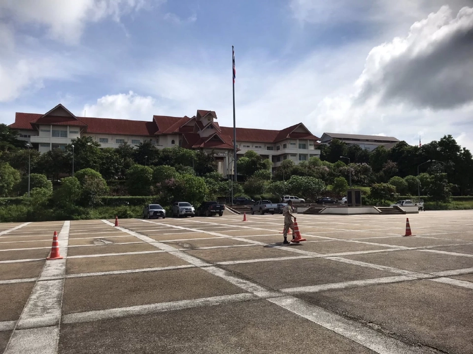 อิทธิพลพายุไต้ฝุ่นคาจิกิ จังหวัดน่าน เตรียมกางแผนรับมือฝนตกหนัก น้ำท่วมฉับพลัน พร้อมเตรียมจุดพักพิง บริการที่จอดรถฟรีหนีน้ำ