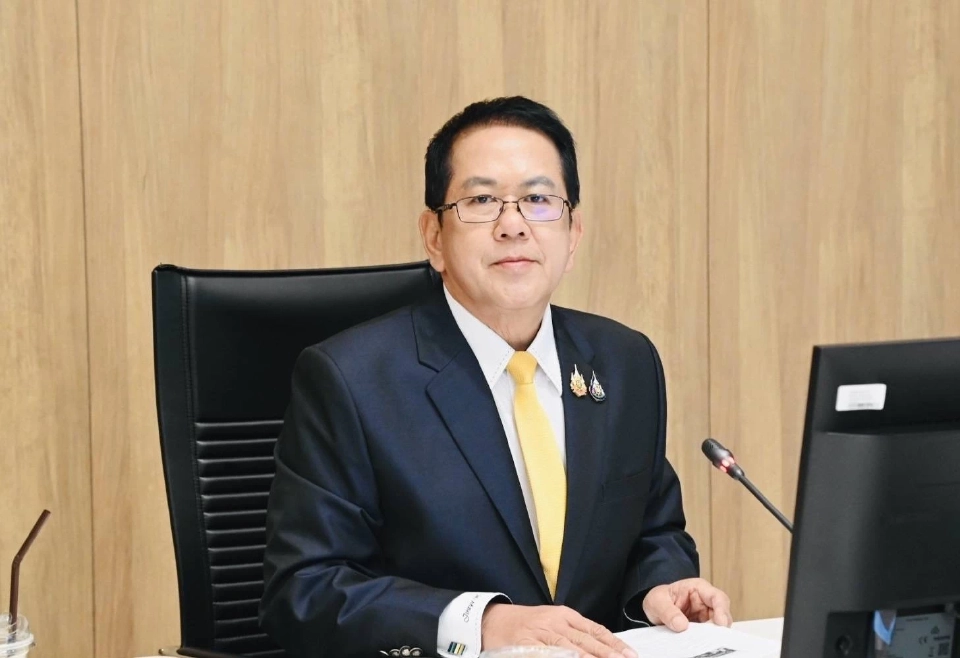 จิรายุ ห่วงทรัพย์