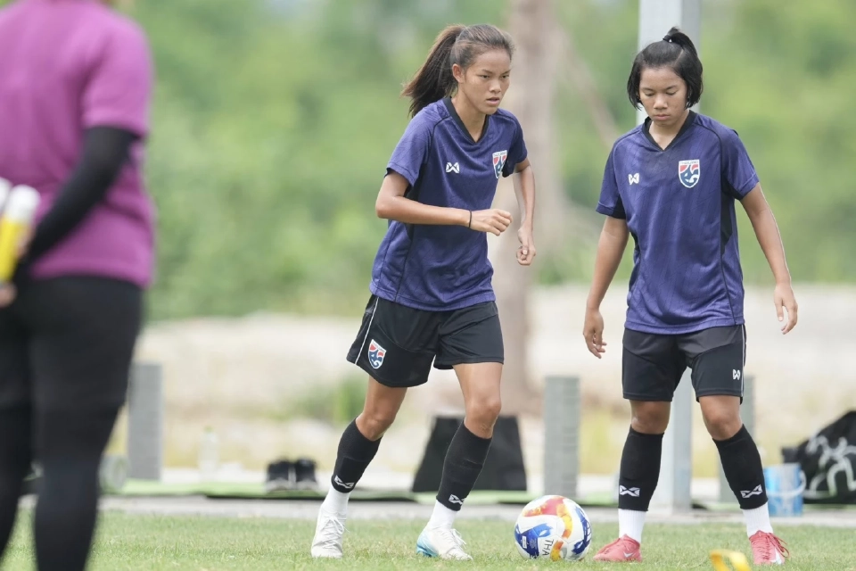 ถ่ายทอดสด ฟุตบอลหญิงทีมชาติไทย พบ อินโดนีเซีย เช็กผลบอลล่าสุดที่นี่